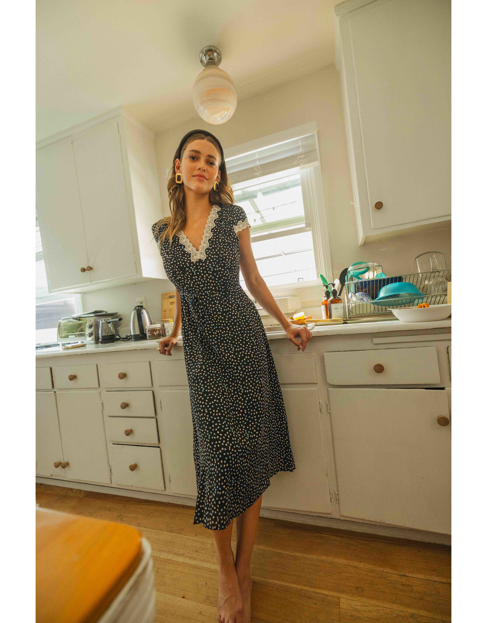 Sadie & Sage Sadie & Sage - New Romance Midi Dress (Midnight)