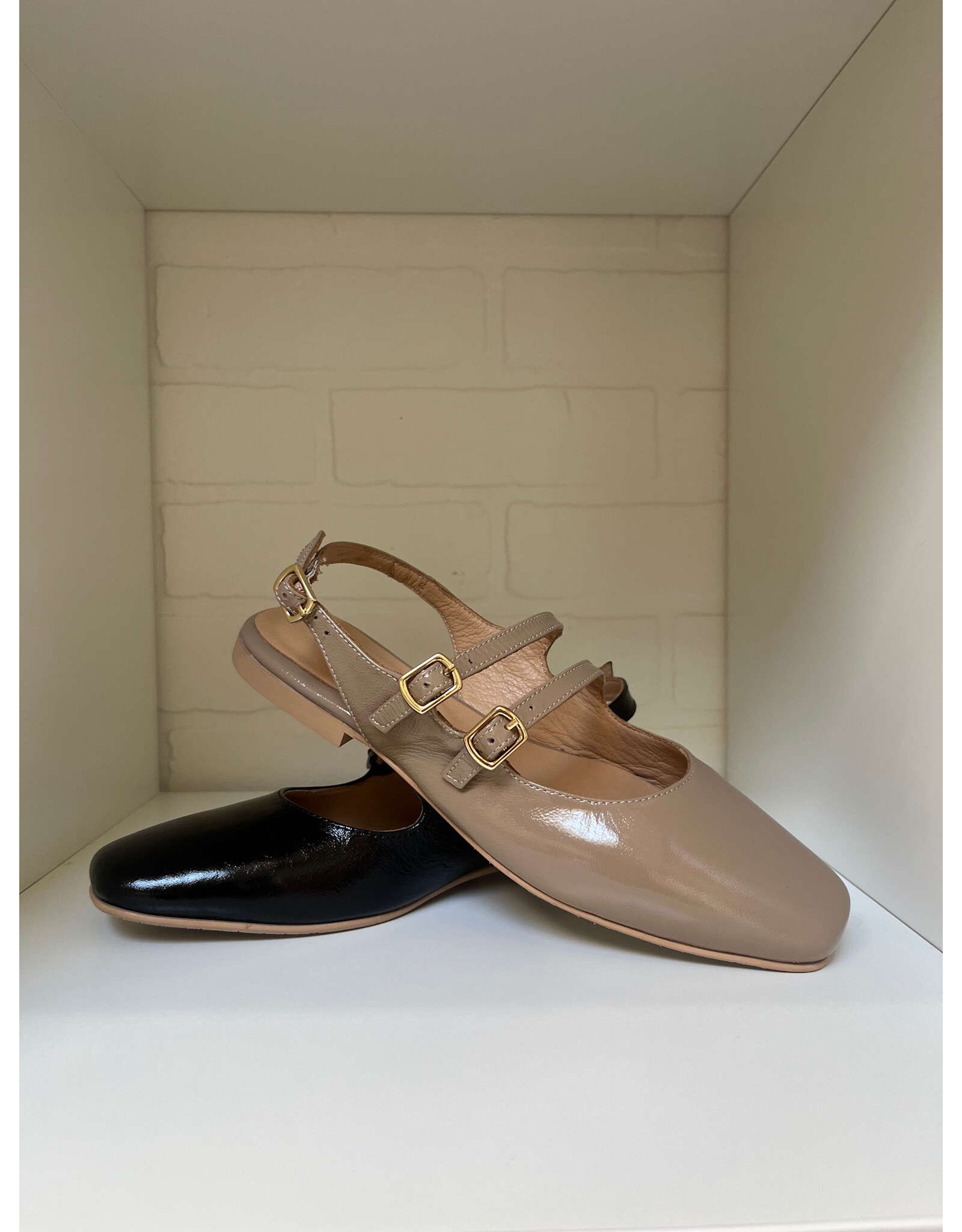Bueno Bueno - Estella (Black Patent)