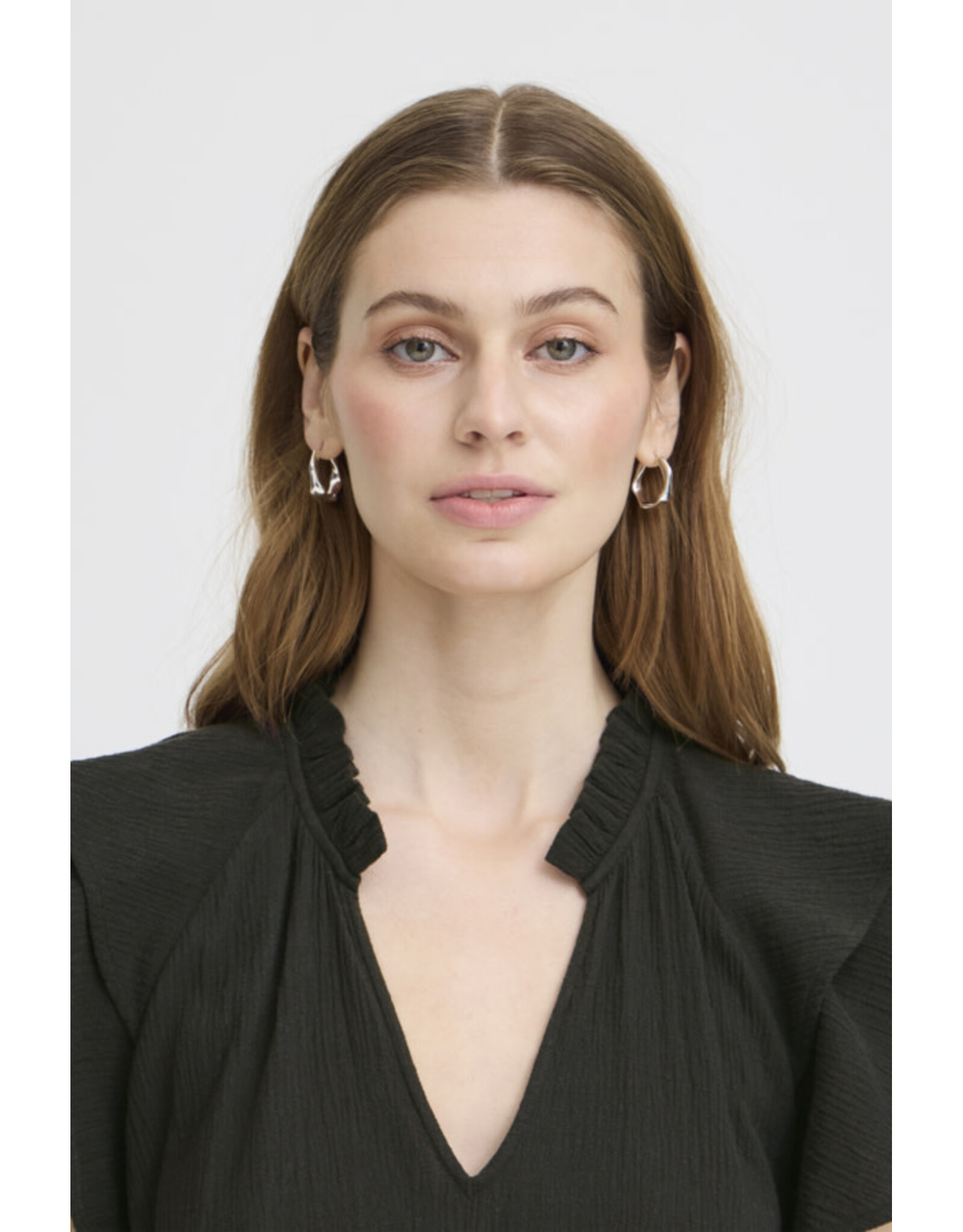 ICHI ICHI - Lifana Ruffle Sleeve Dress (Black)