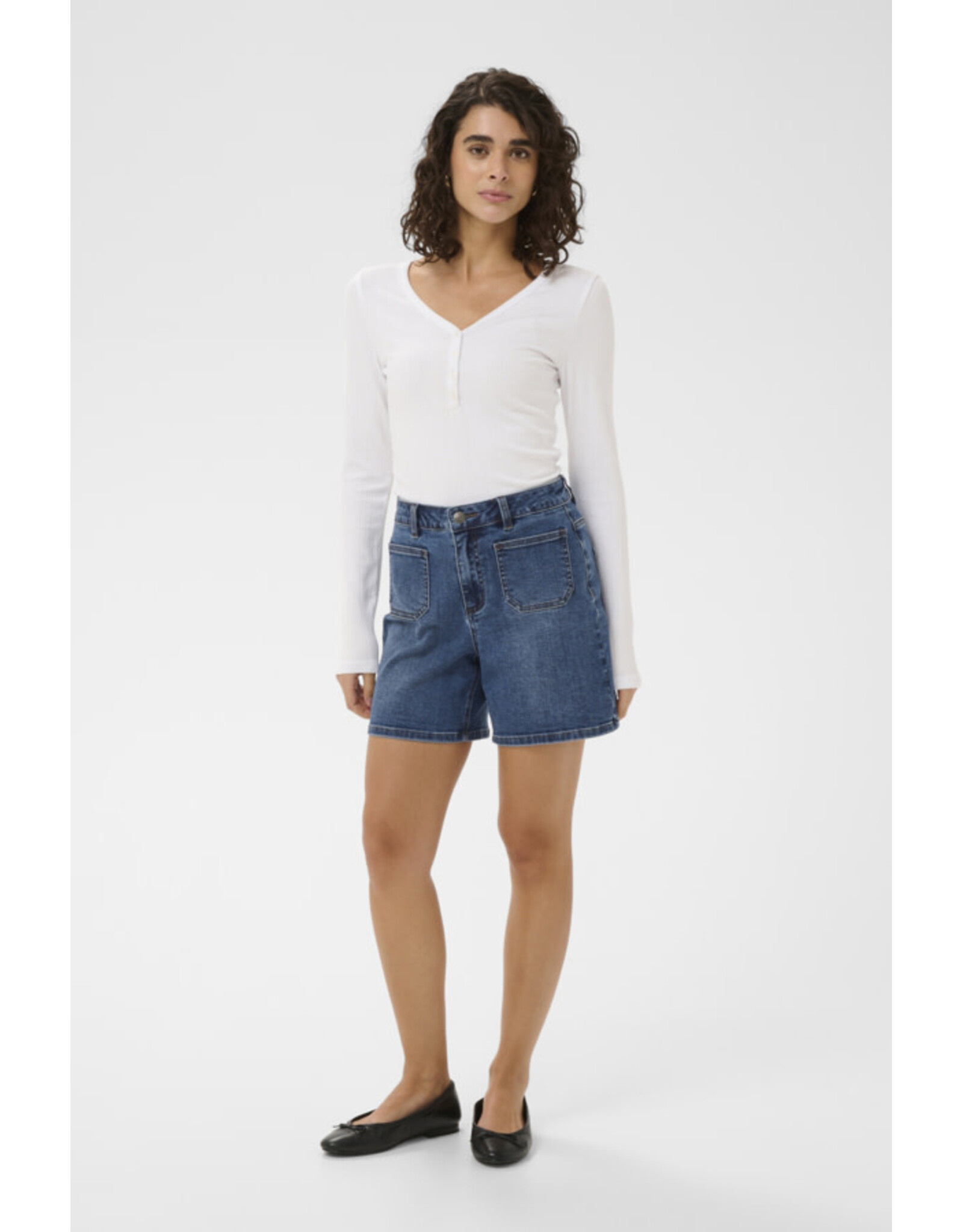 Kaffe Kaffe - Brook High Rise Patch Pocket Shorts (Medium Blue)
