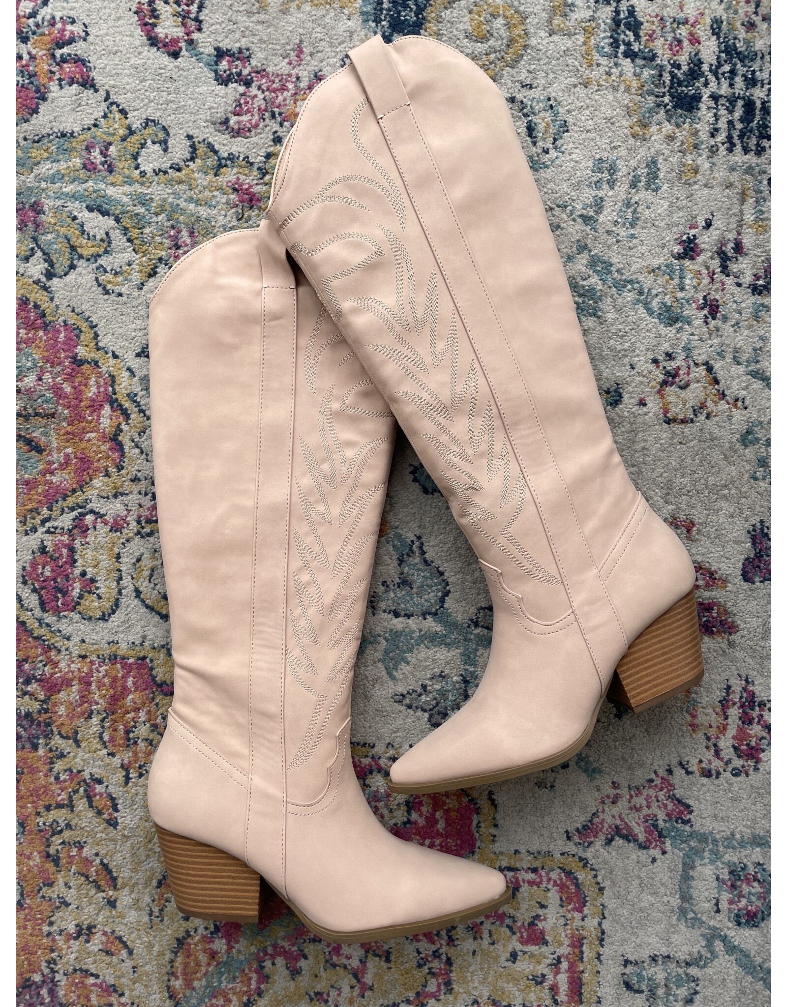 Qupid Vaca 35 western boot (nude nubuck)