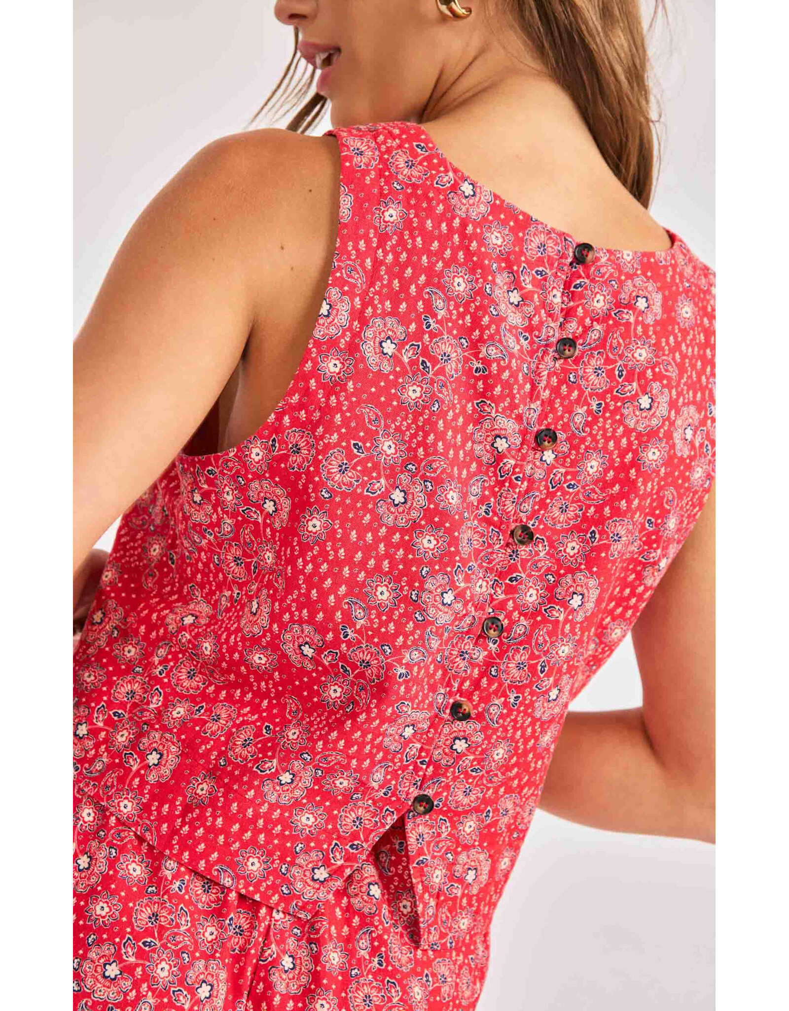 Sadie & Sage Sadie & Sage - Firecracker Sleeveless Top (Red)