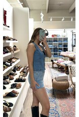 b.young b.young - Komma Denim Waistcoat (Light Blue)