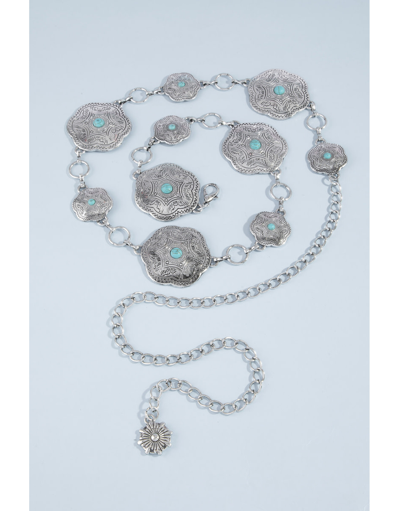 Fame Accessories Floral Disc Western Concho Chain Belt (Silver)