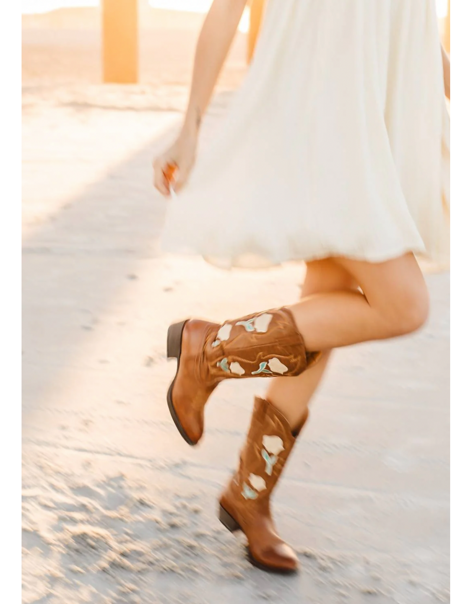 Matisse Matisse - Patsy Western Boot (Tan)
