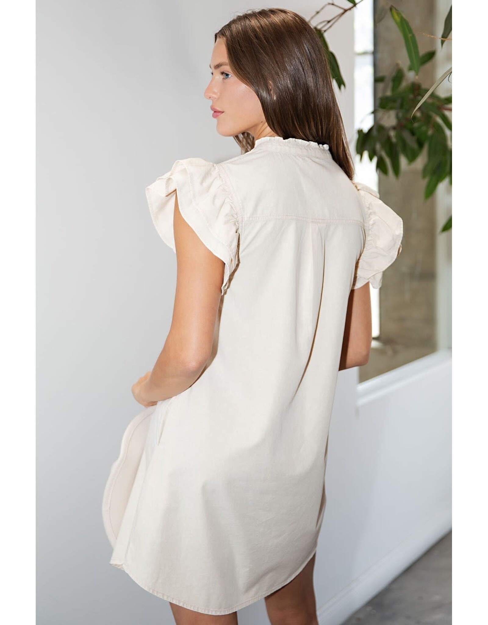 ee:some Short Sleeve Dress (Bone)