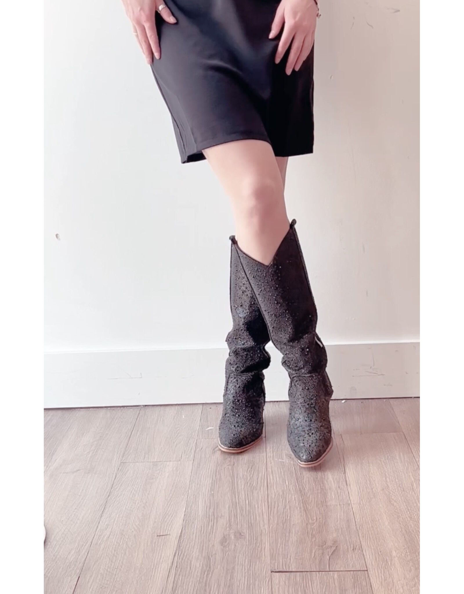 Let's See Style Alice 15 extended knee height rhinestone western boot (Black)