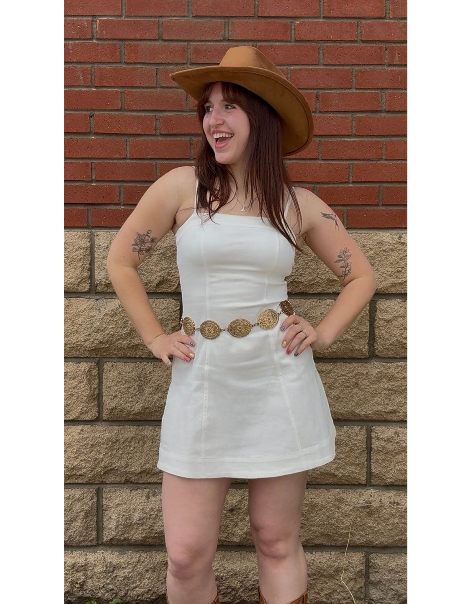 Fame Accessories Floral Concho Western Chain Belt (Gold)
