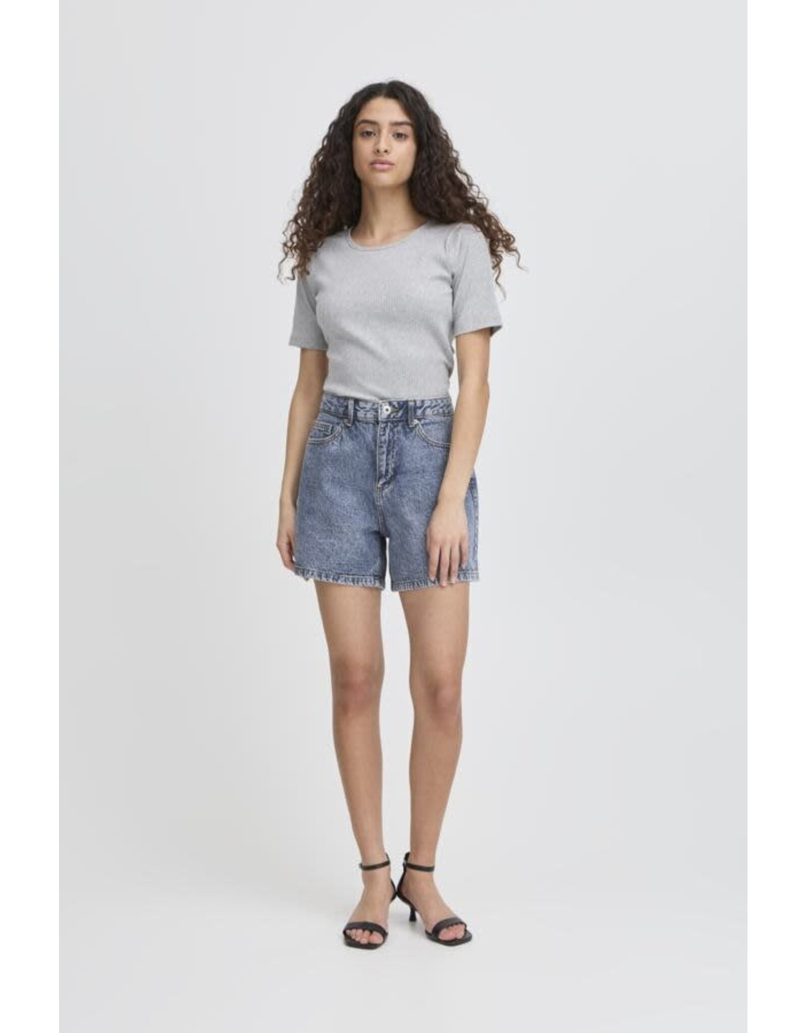 ICHI ICHI - Veny Shorts (Medium Blue)