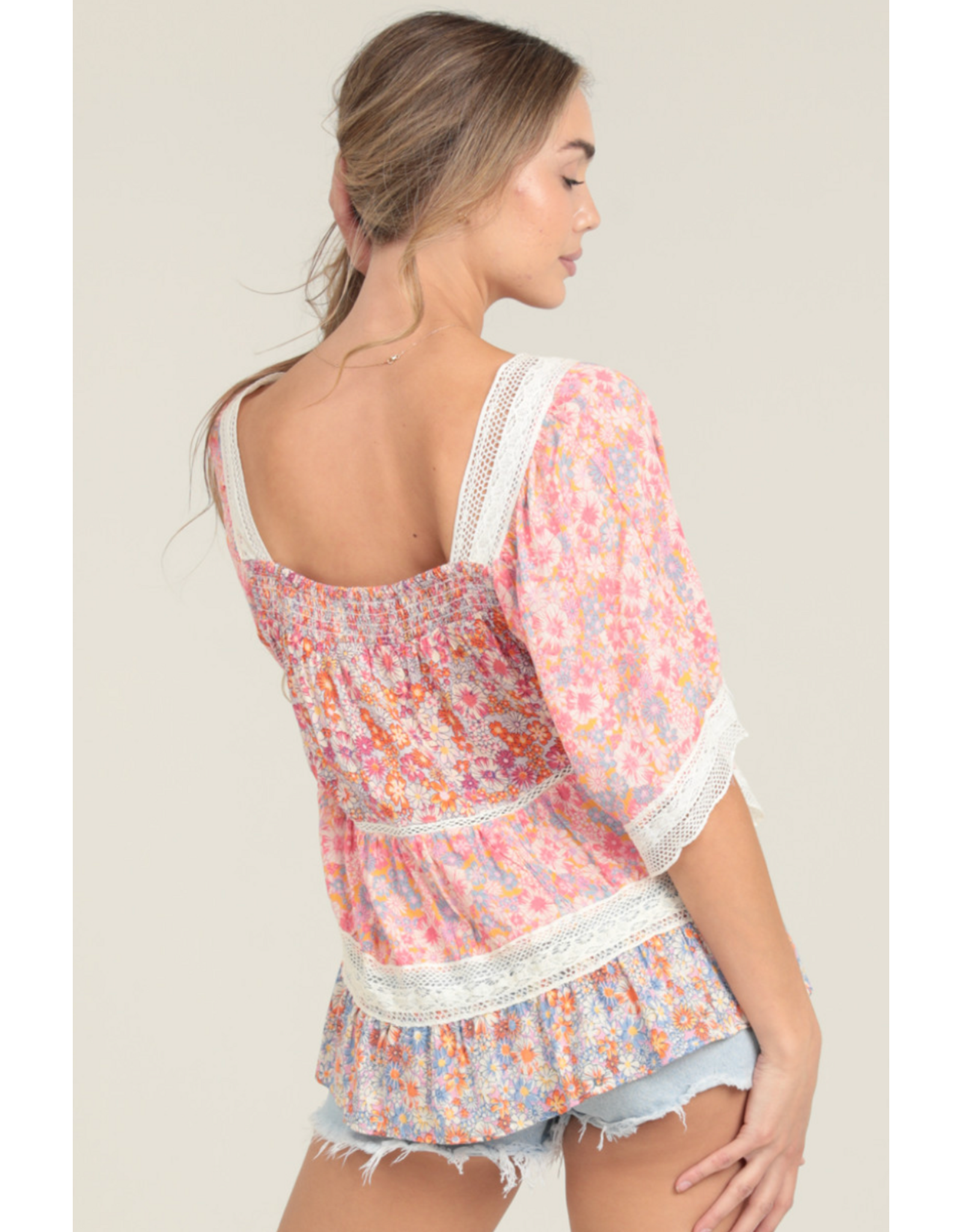 Floral Print Crochet Trim Top with Elbow Length Sleeves (Pink)