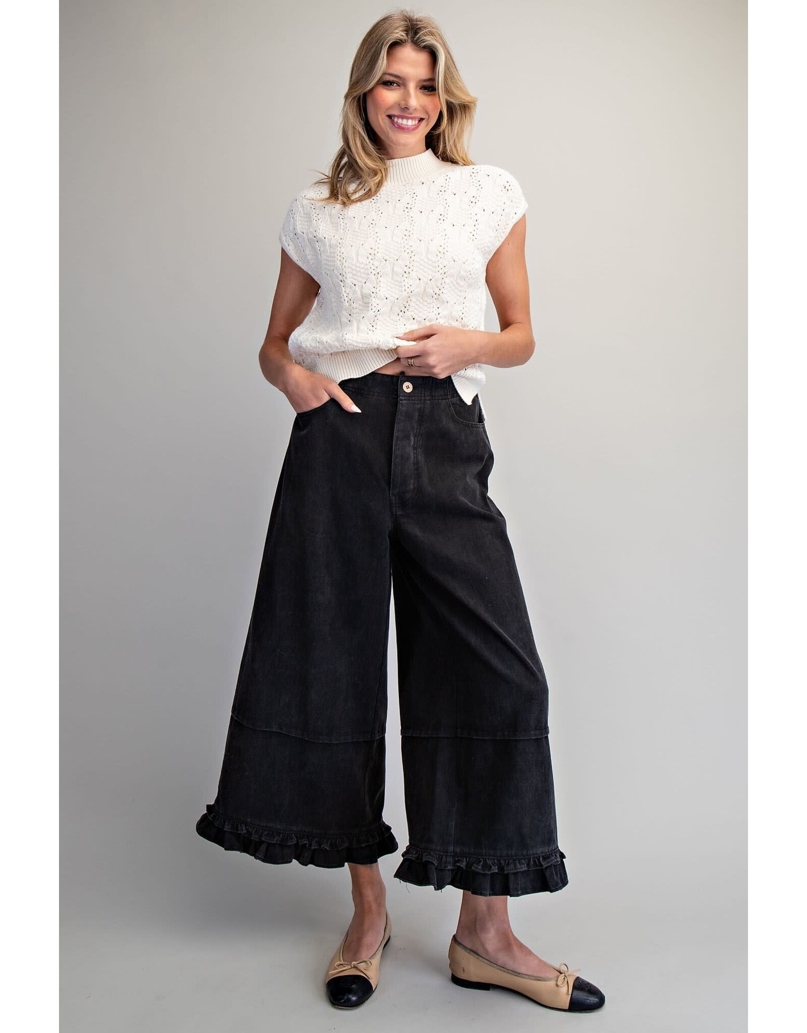 ee:some Ruffle Trim Pants (Black)