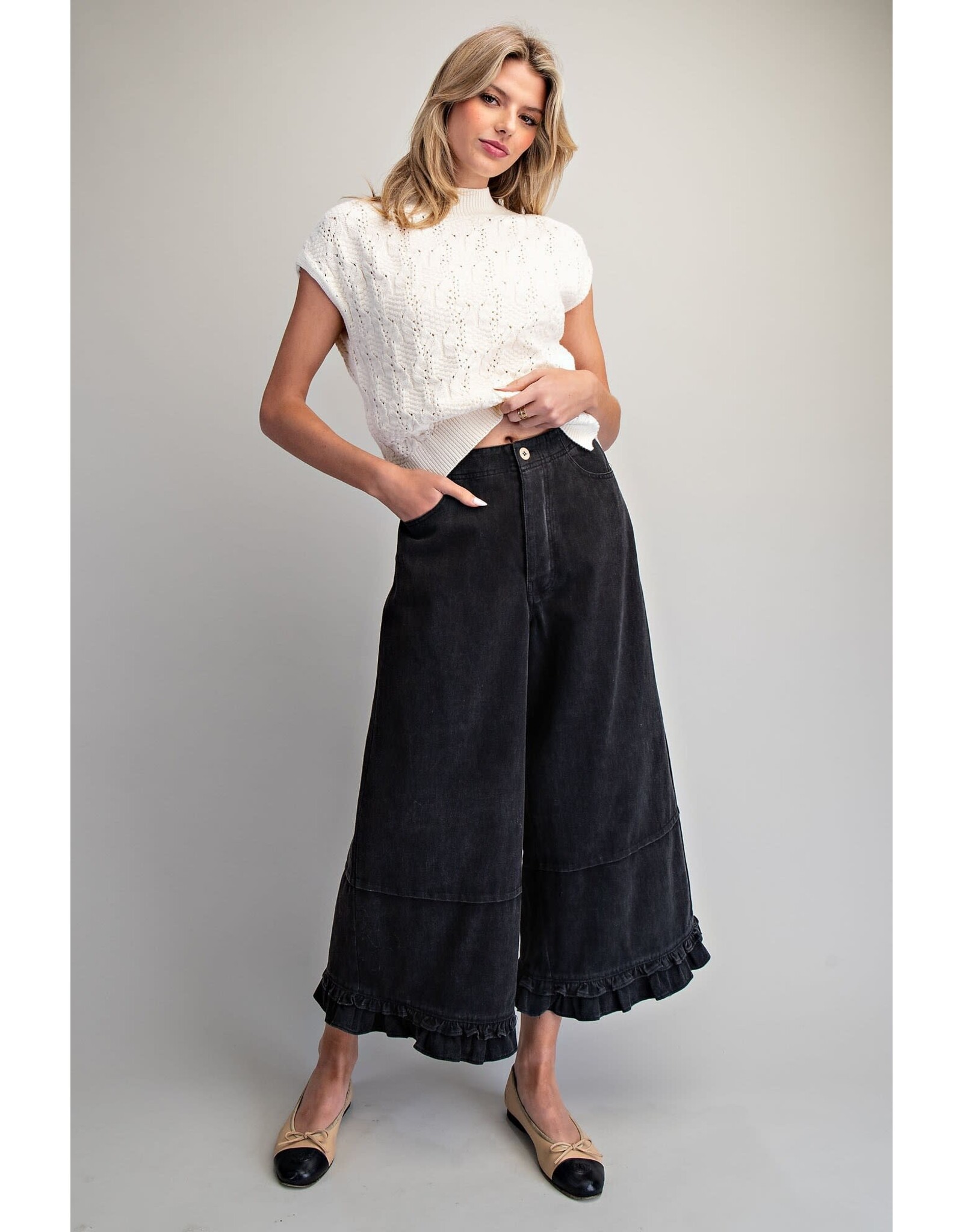 ee:some Ruffle Trim Pants (Black)