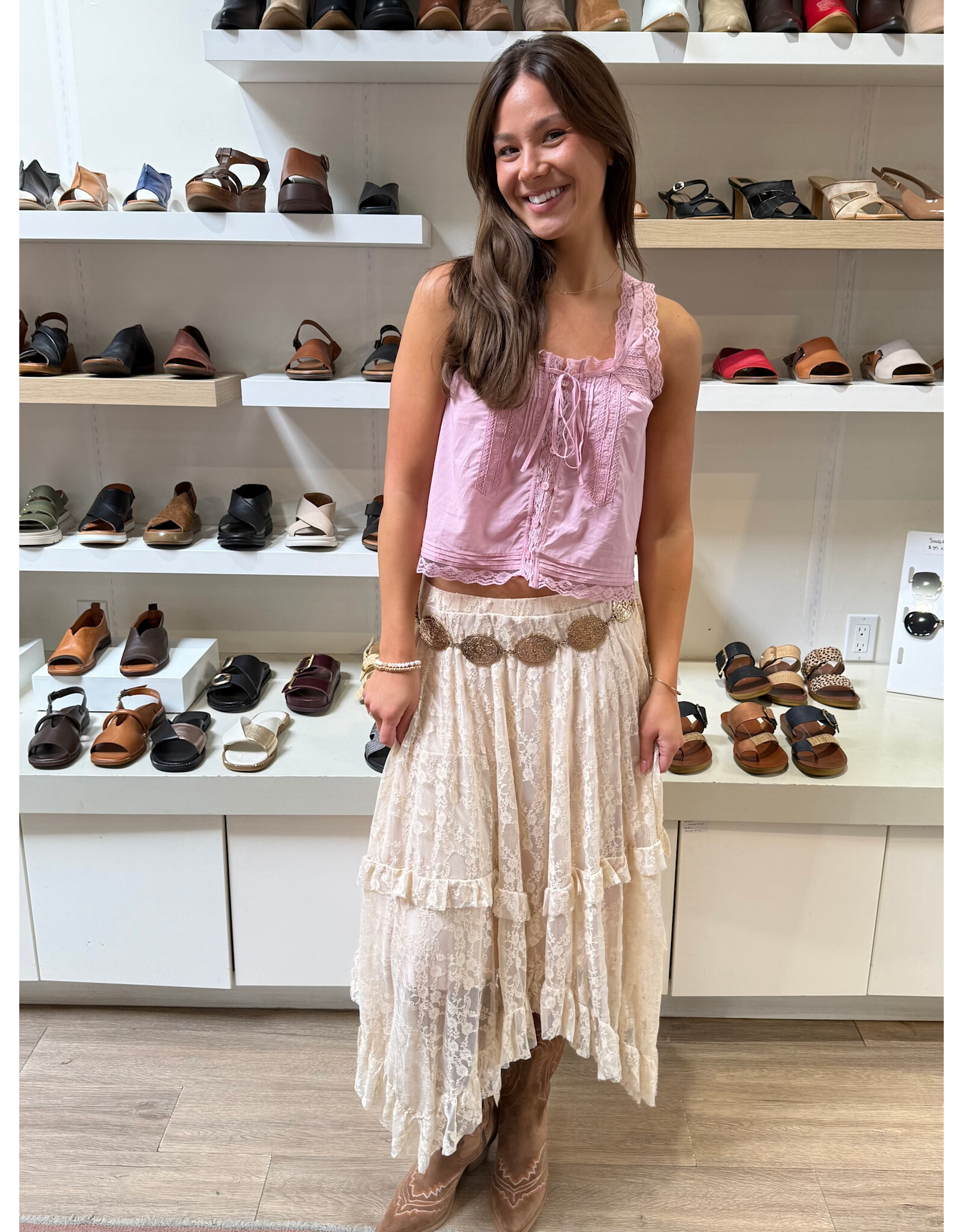 Easel Lace Sharkbite Skirt (Natural)