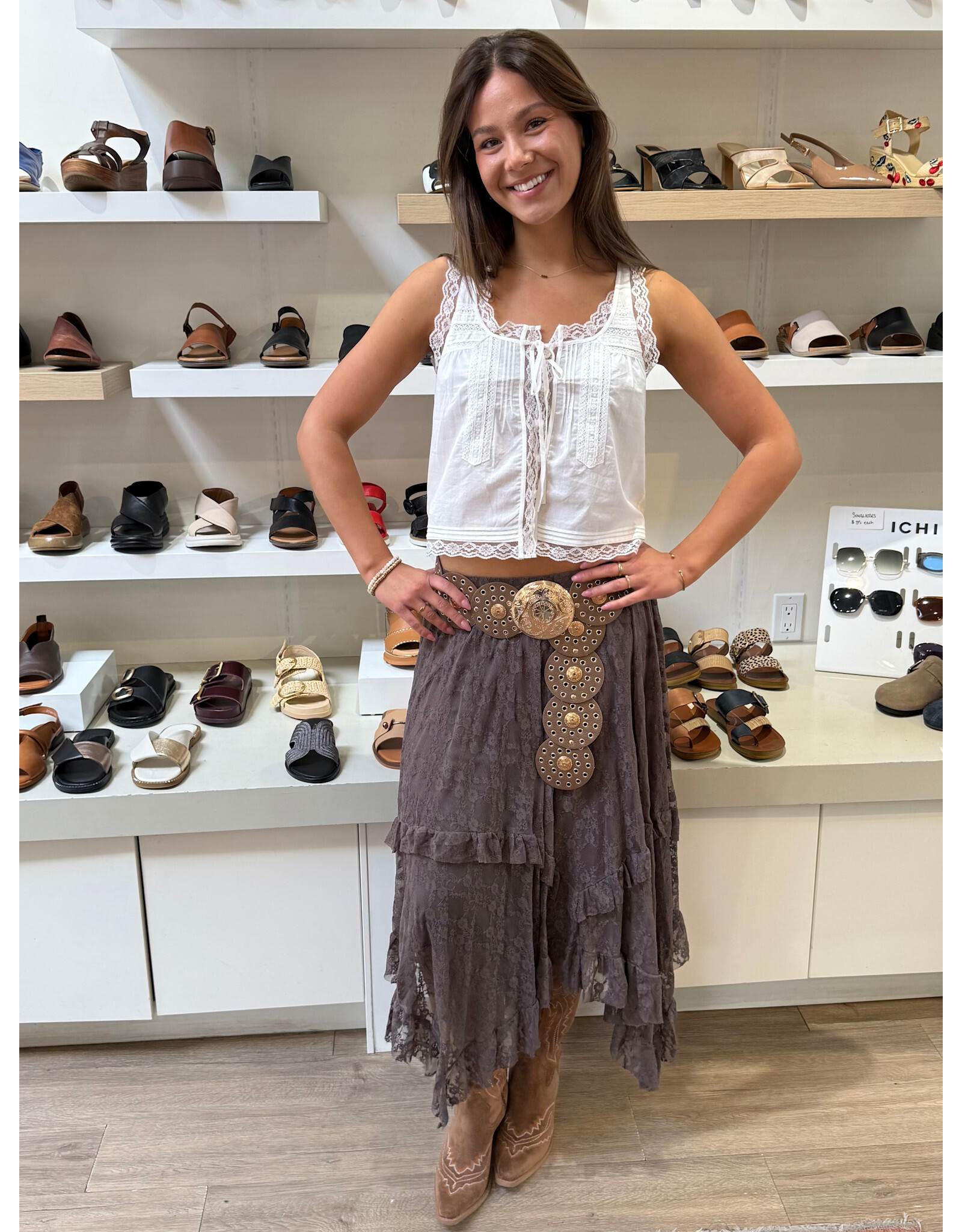 Easel Lace Sharkbite Skirt (Mocha)