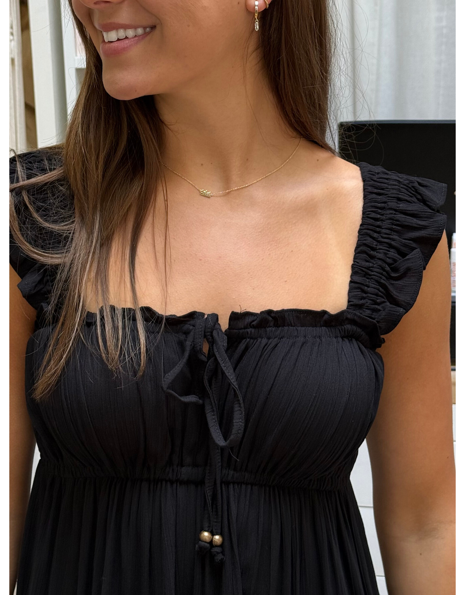 Ruffle Cap Sleeve Tiered Short Dress (Black)