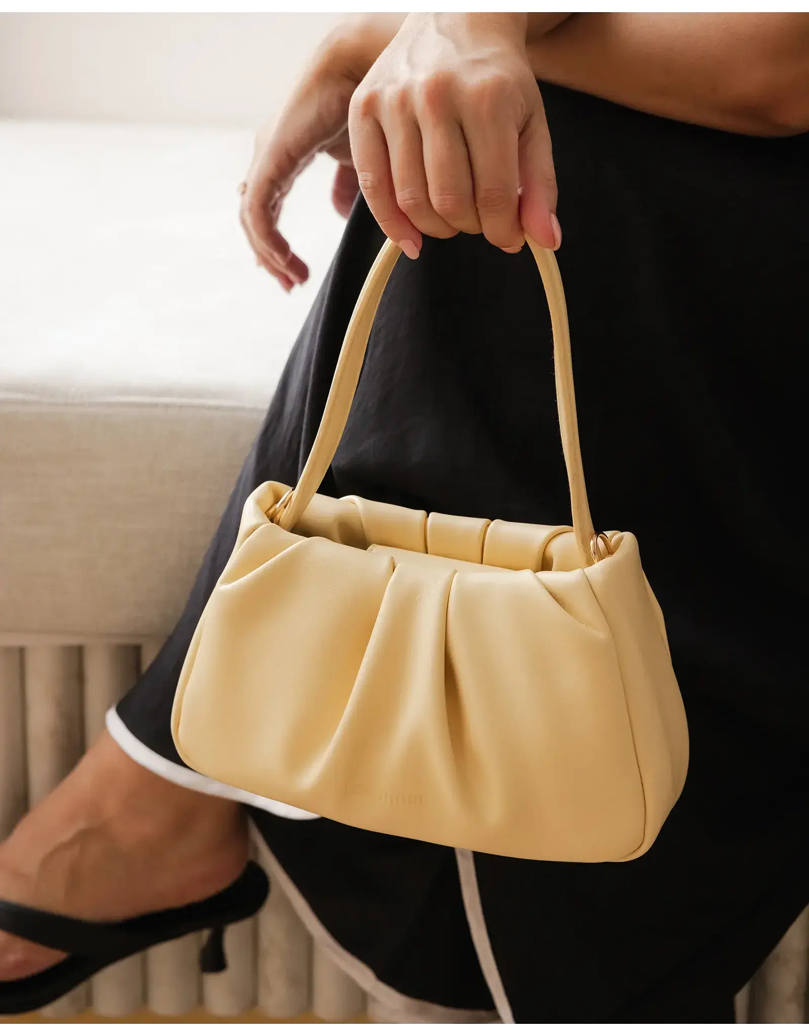 Louenhide Louenhide - Uma Handbag (Butter Yellow)