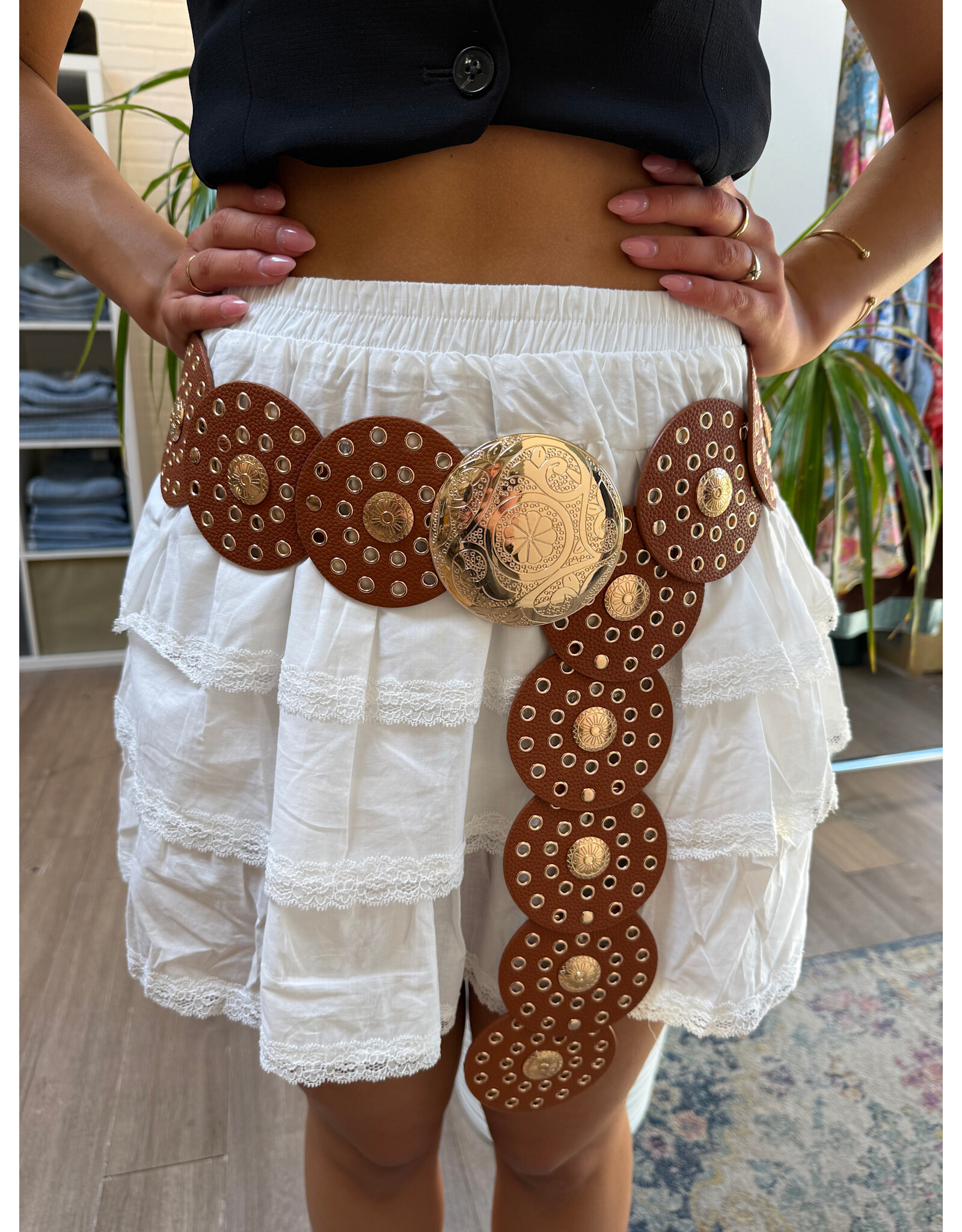 Fame Accessories Faux Leather Grommet Disc Chain Belt (Brown)