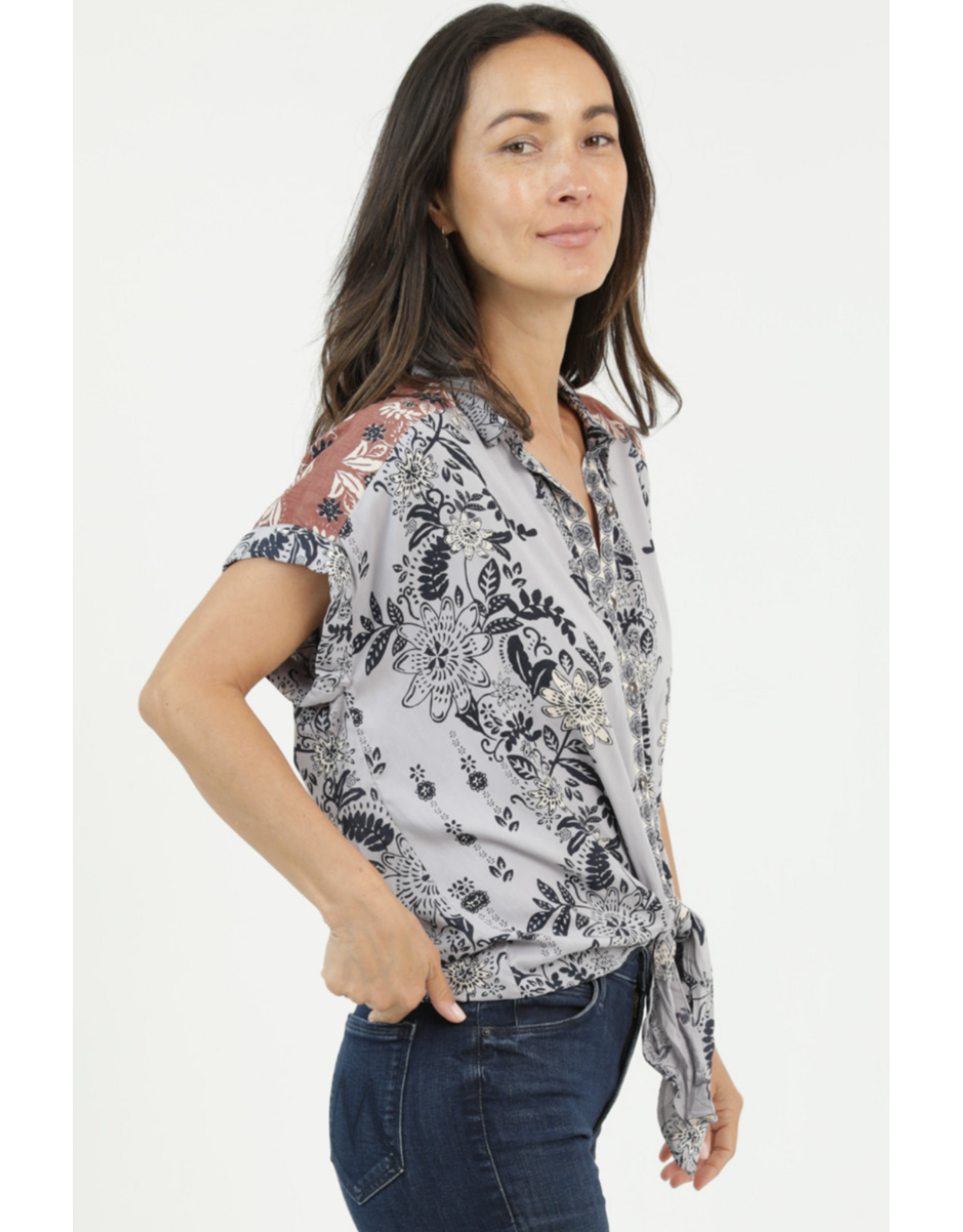 Nostalgia Short Sleeve Tie Front Top (Blue)