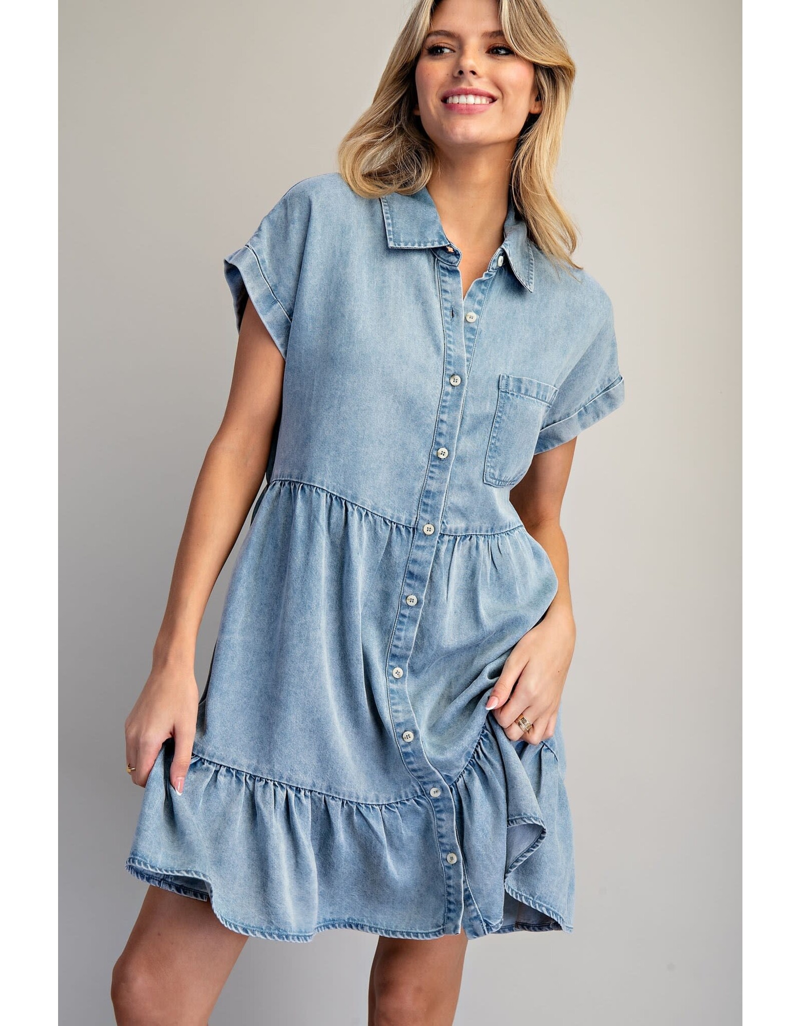 ee:some Short Sleeve Denim Dress with Tiered Skirt