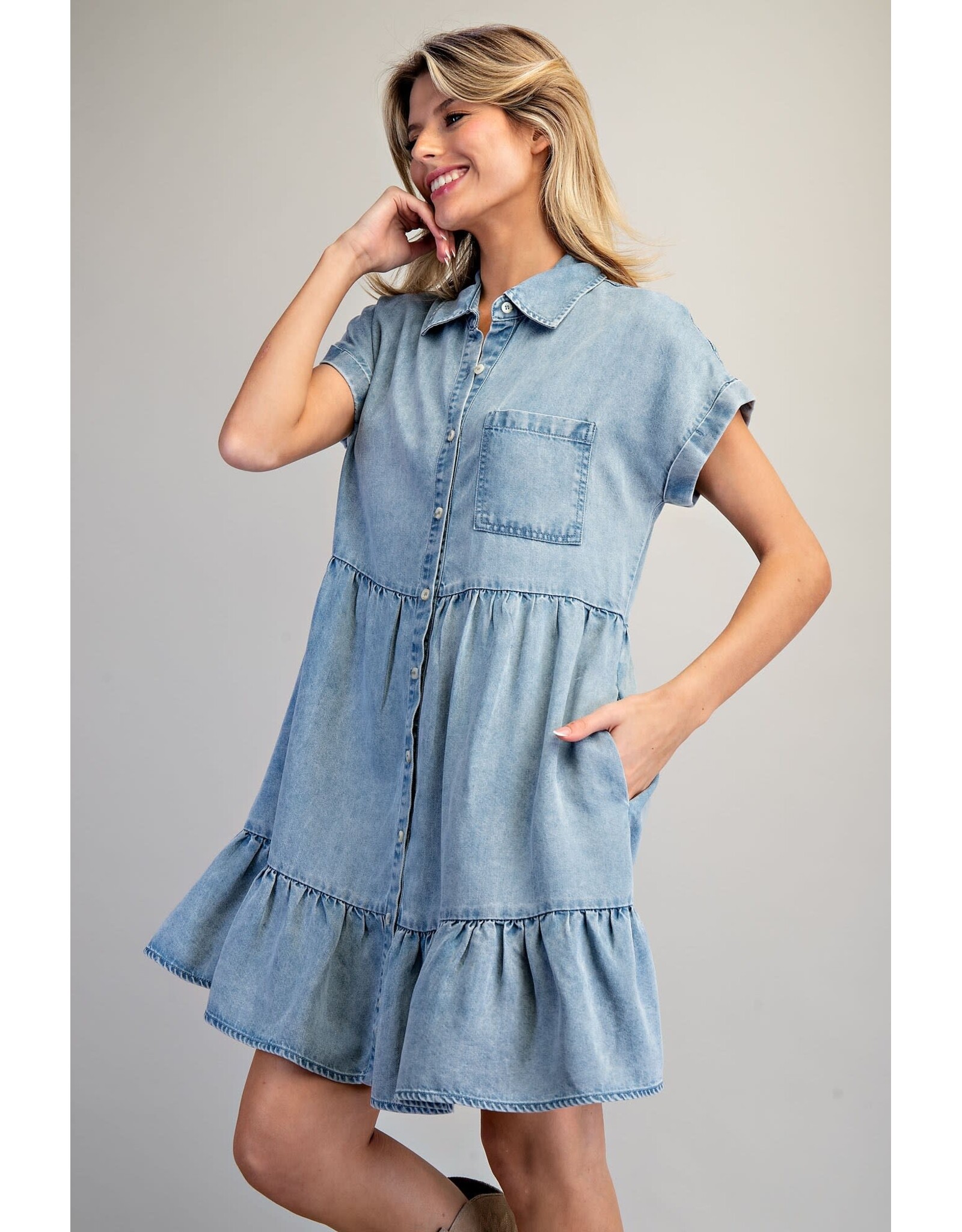 ee:some Short Sleeve Denim Dress with Tiered Skirt