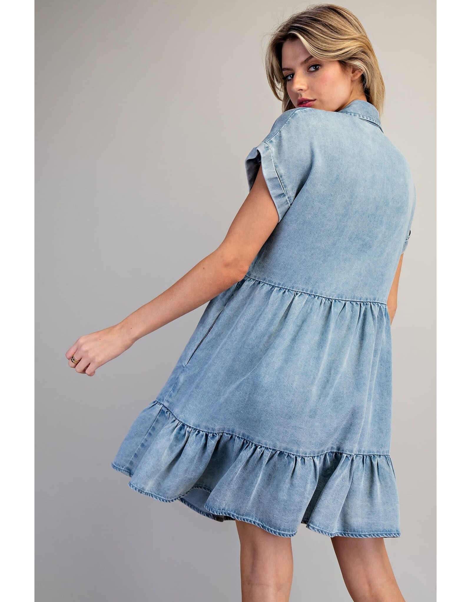ee:some Short Sleeve Denim Dress with Tiered Skirt