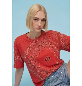 Astrid Astrid - Scarf Print Tee (Red)