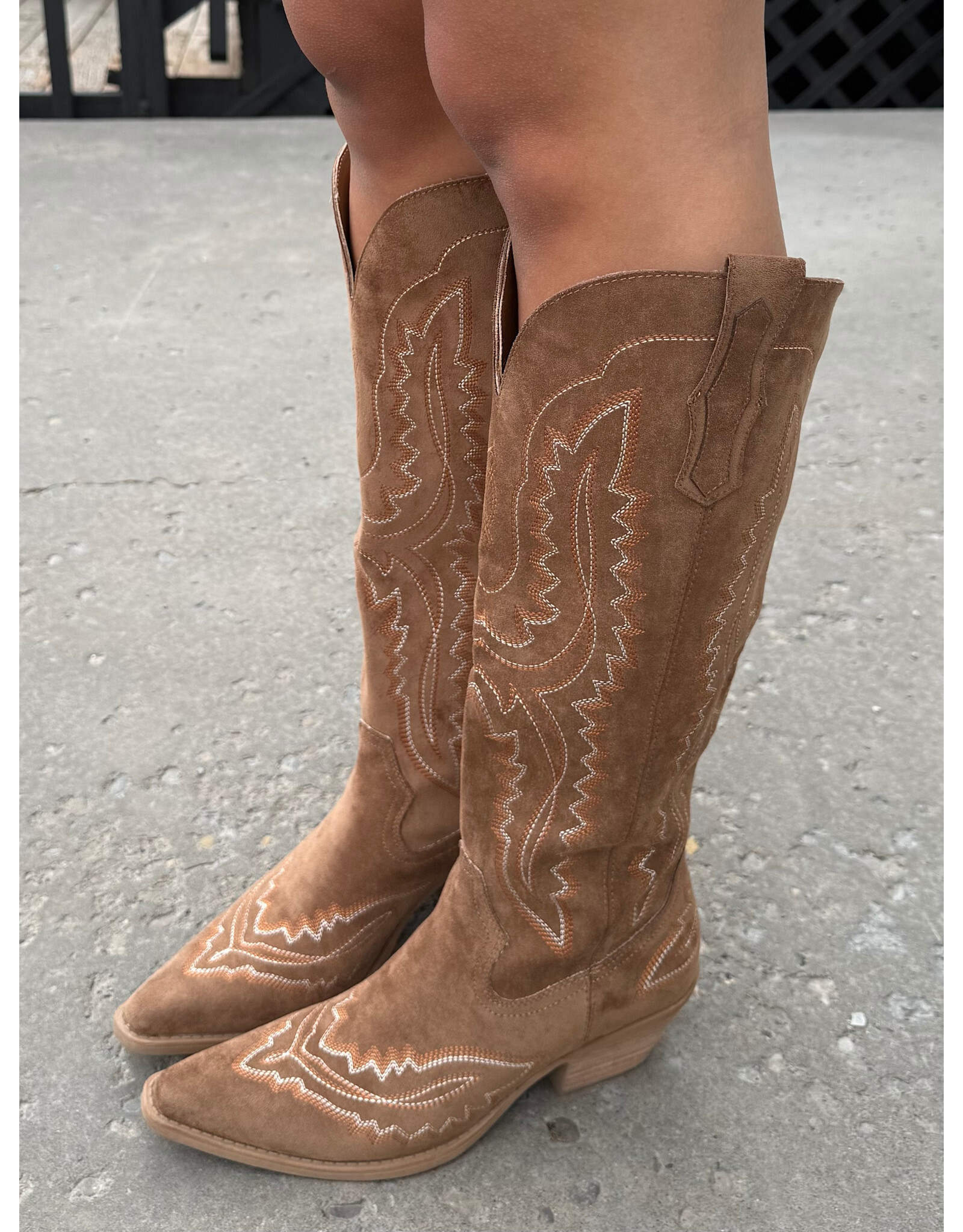 Mi.iM Tess Western Boot (Taupe)