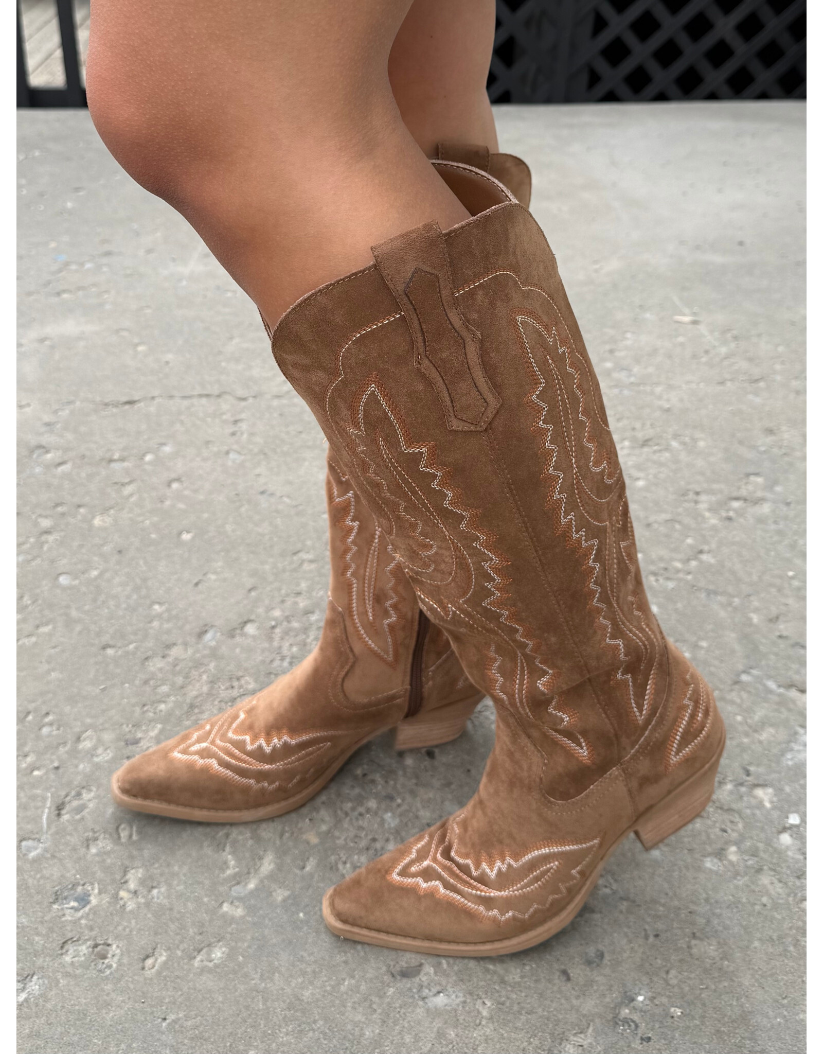 Mi.iM Tess Western Boot (Taupe)