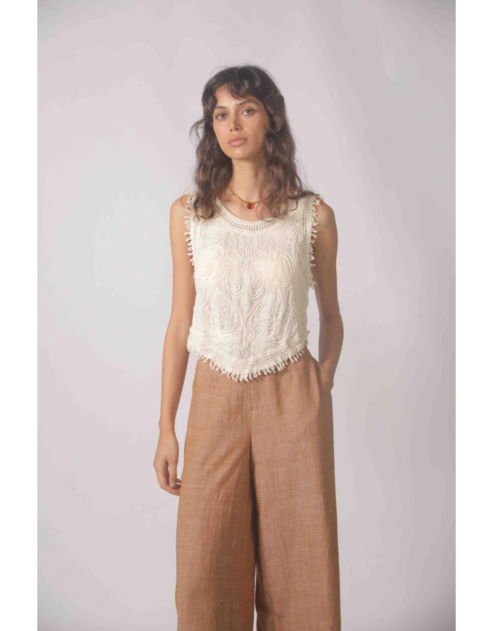 Korner Korner - Embroidered Crochet Tank (Cream)