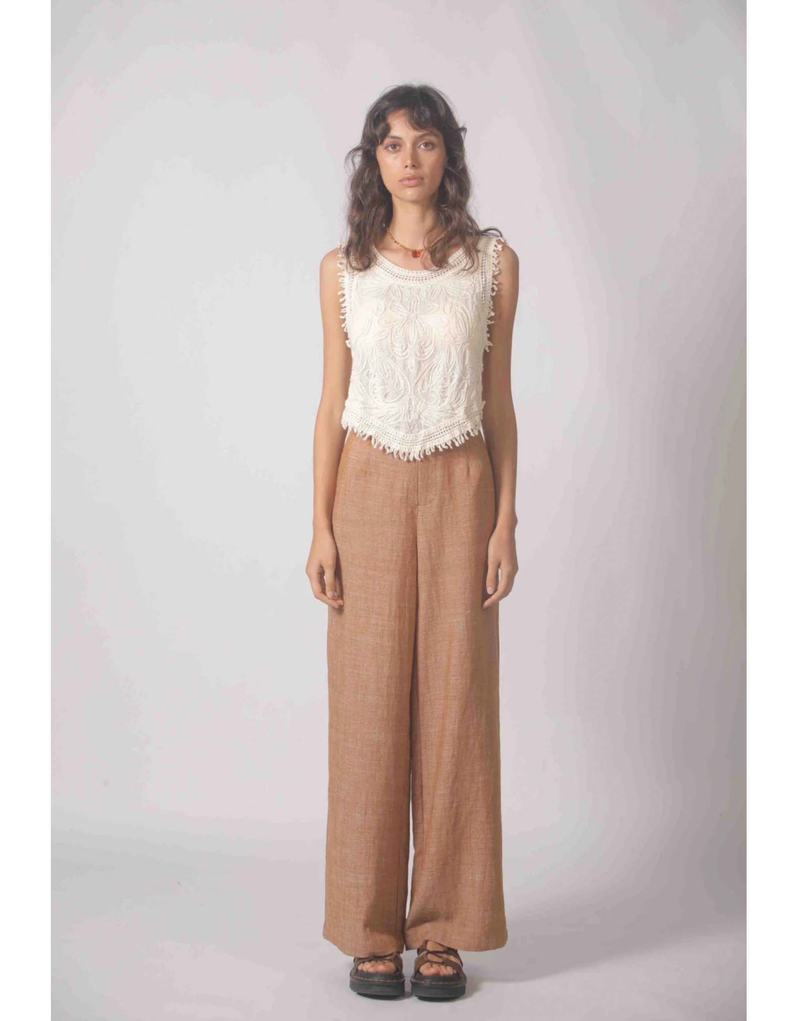 Korner Korner - Embroidered Crochet Tank (Cream)