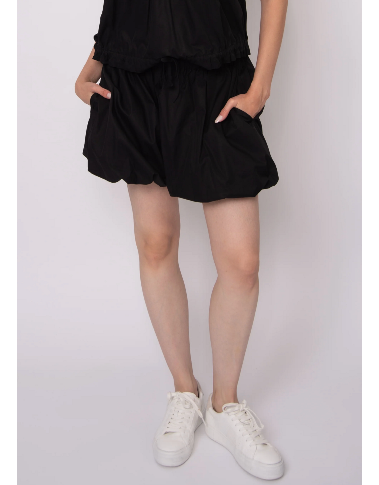 RD Style RD Style - Kara Lightweight Twill Bubble Short (Black)