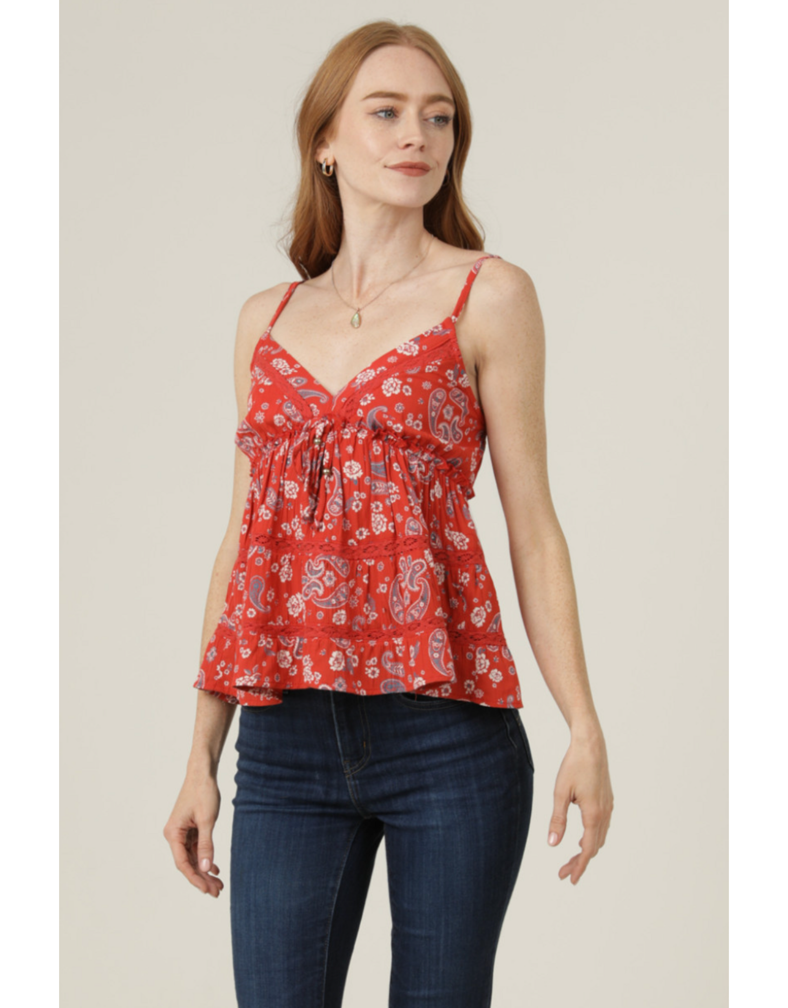 V Neck Spaghetti Strap Lace Trim Top with Tie (Red)