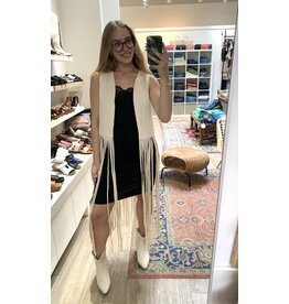 Saints & Hearts Saints & Hearts - Long fringe vest (cream)