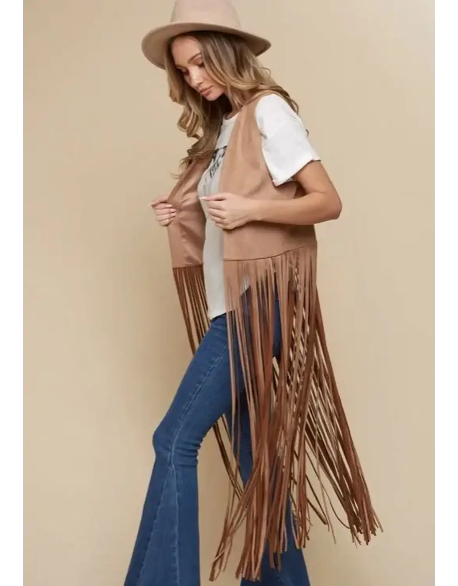 Saints & Hearts Saints & Hearts - Long fringe vest (Camel)