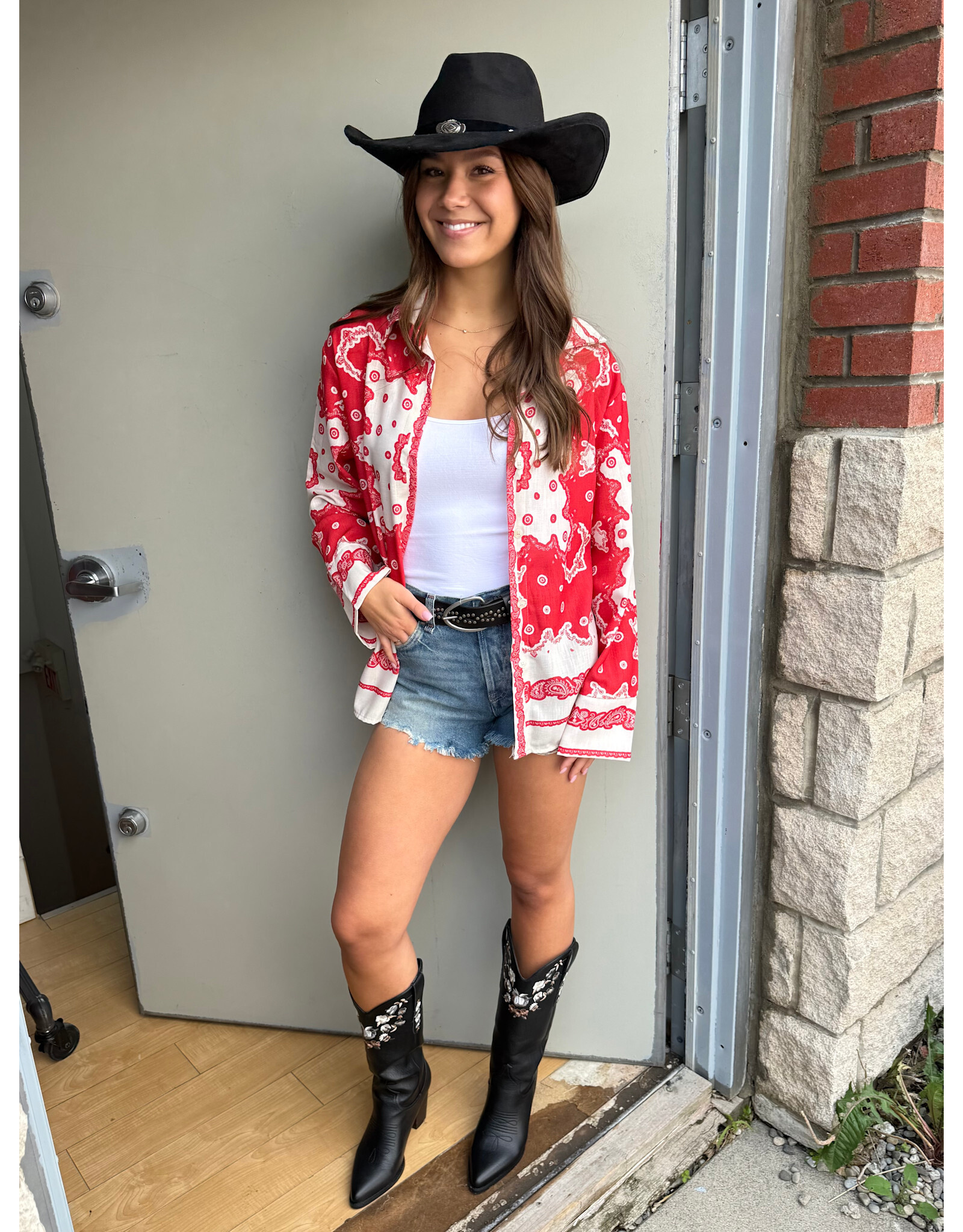 Astrid Astrid - Bandana Button Up (Red Scarf)