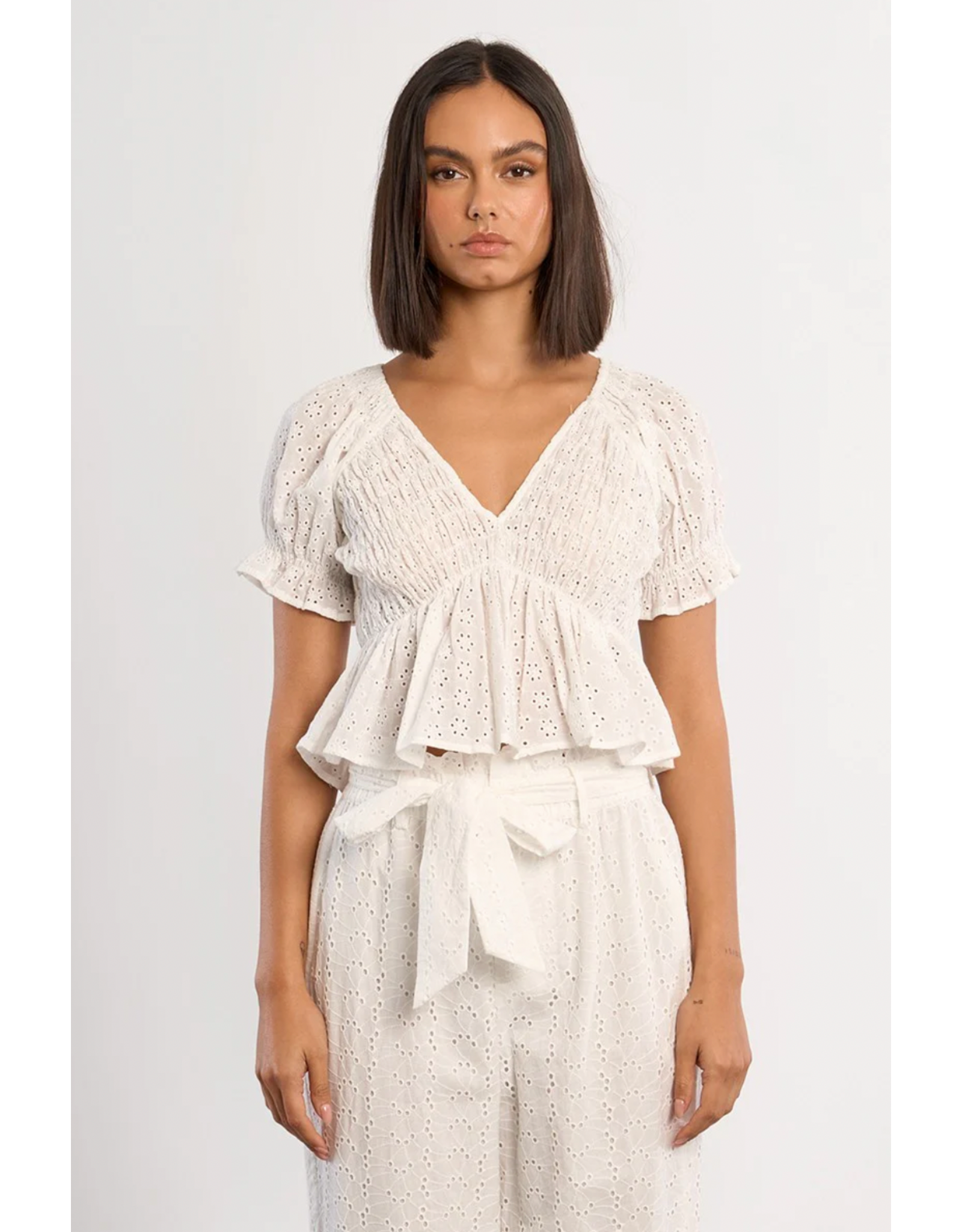 Molly Bracken Molly Bracken -  Eyelet Top (White)