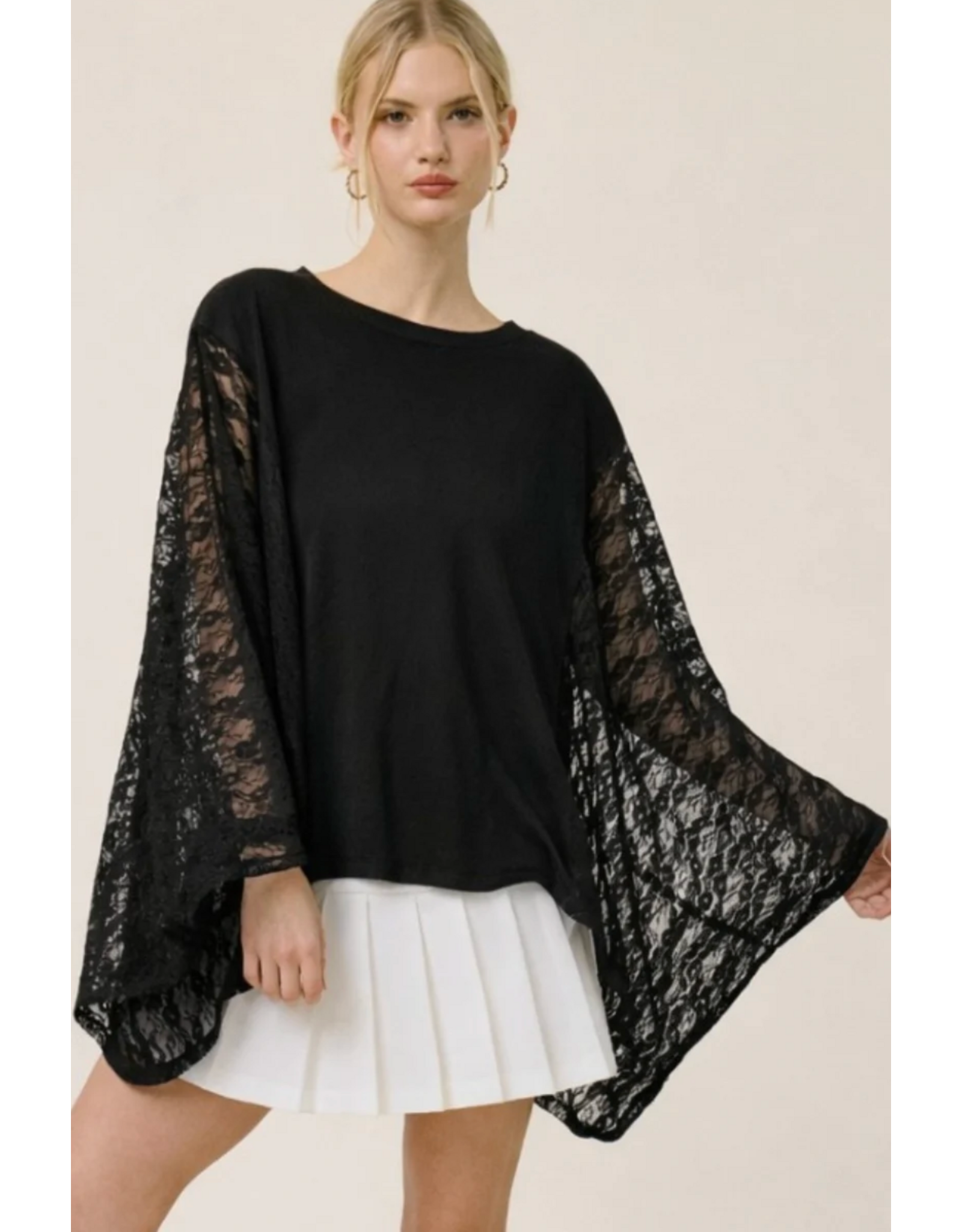 Zutter Lace Wing Sleeve Oversized Kaftan Top (Black)