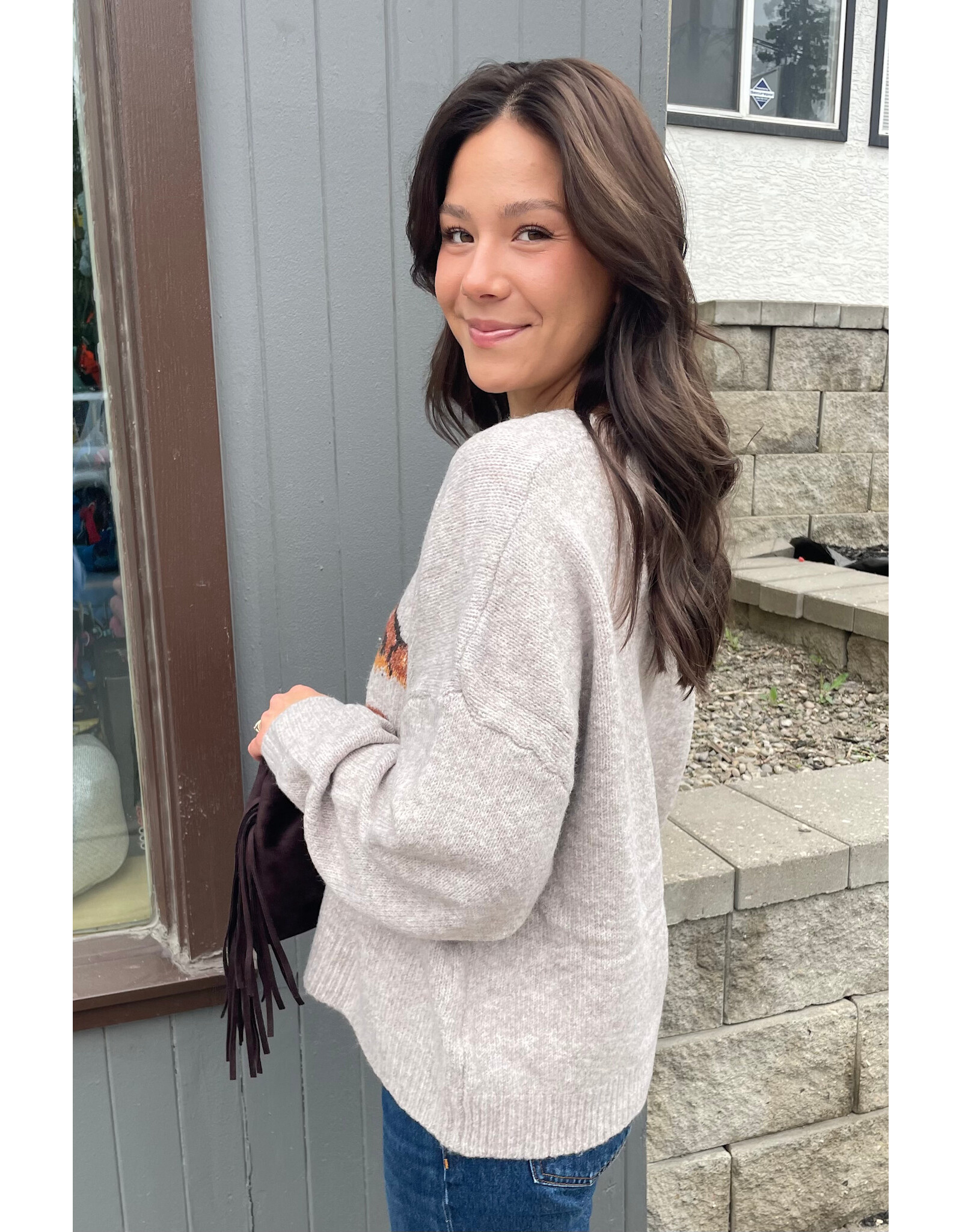 Bailey Rose Trout Graphic Knit Sweater (Oatmeal)