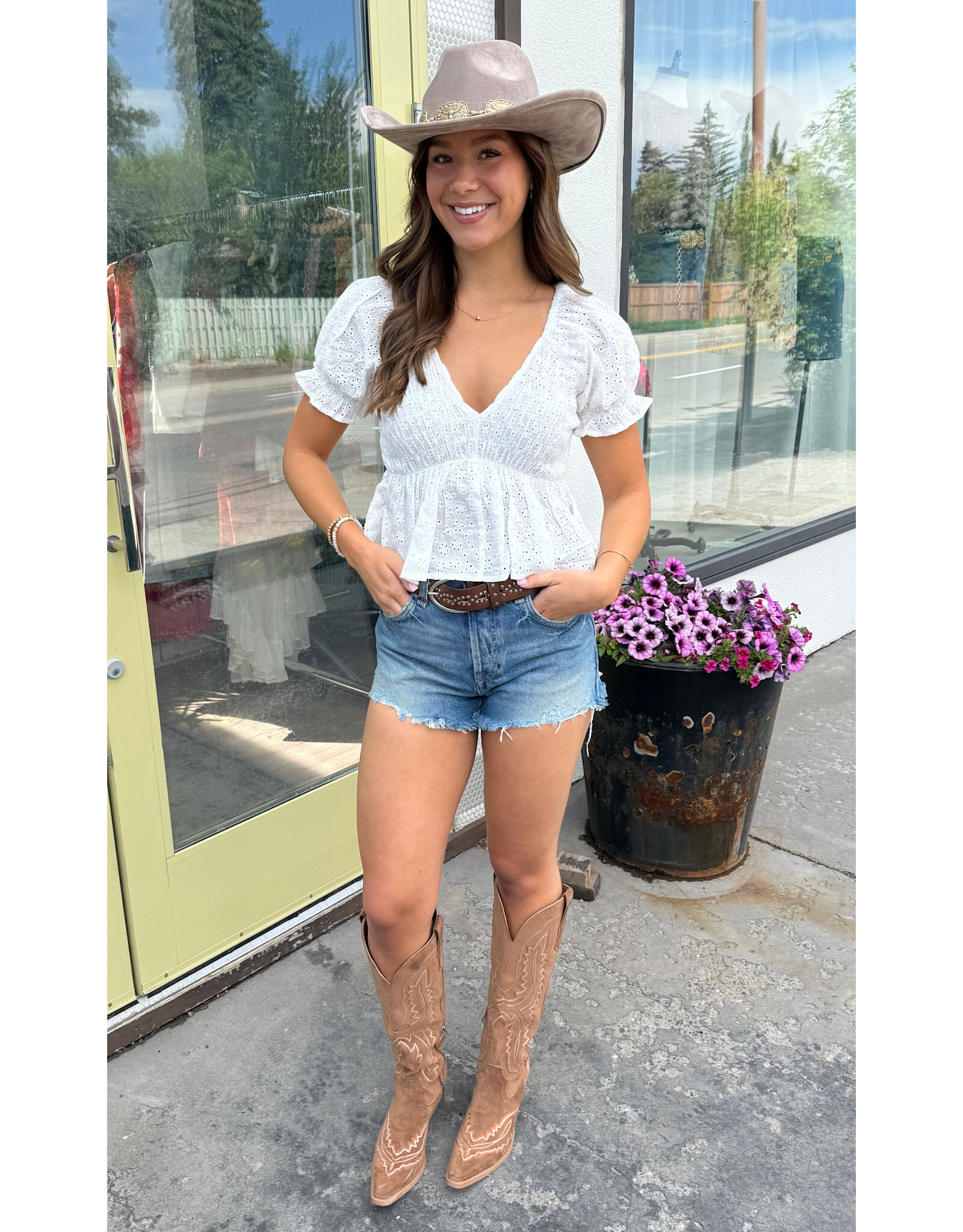 Molly Bracken Molly Bracken -  Eyelet Top (White)