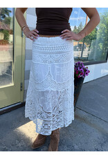 Papillon Papillon - Crochet Embroidered Skirt (White)