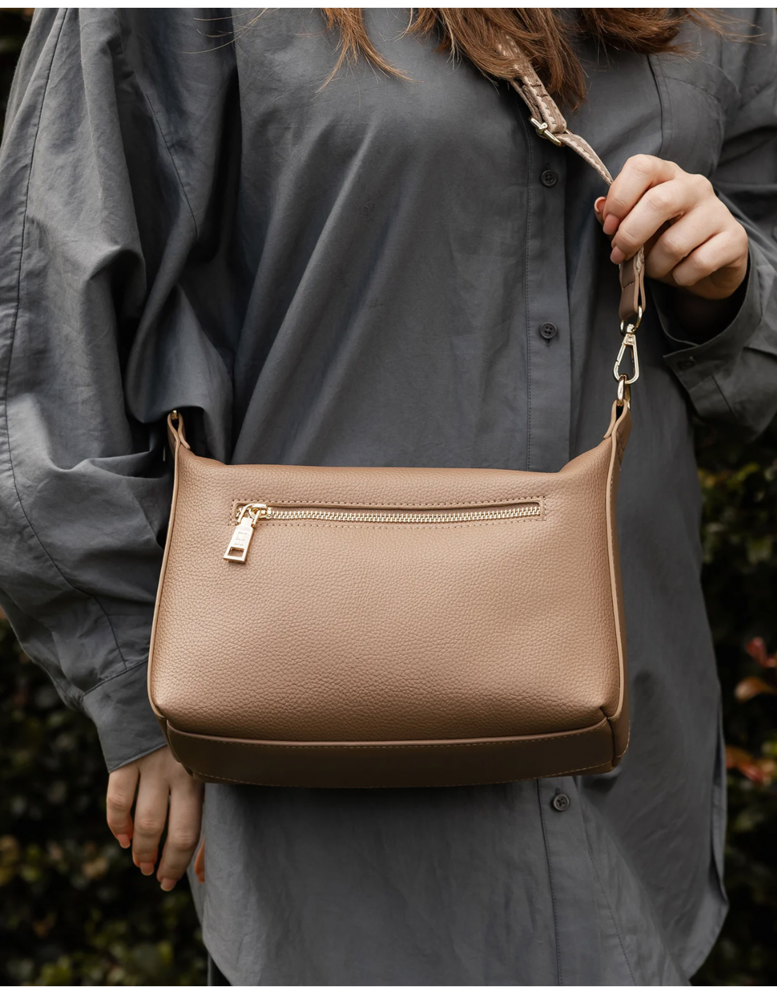 Louenhide Louenhide - Havana Crossbody Bag (Mocha)