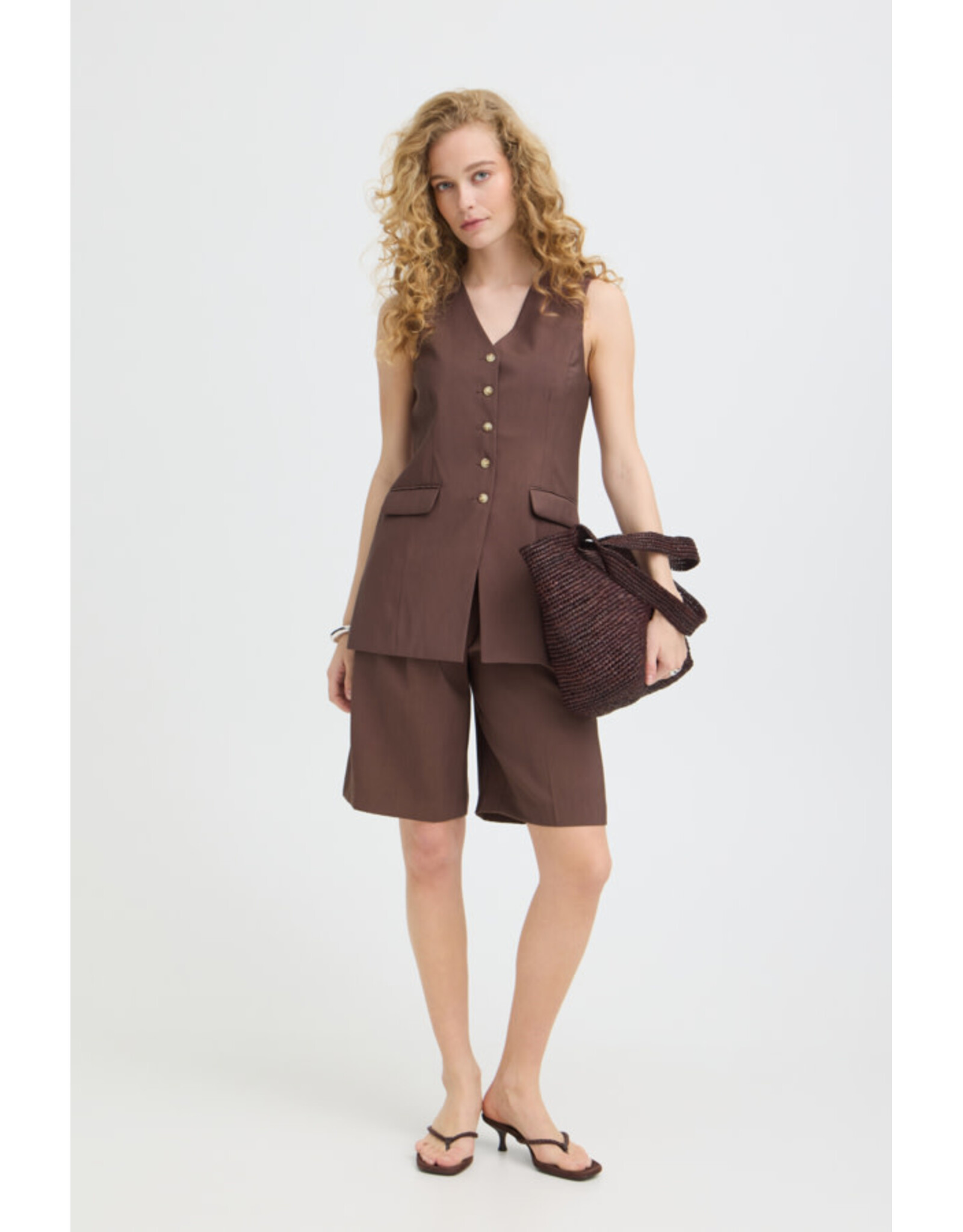 b.young b.young - Essie Waistcoat (French Roast)