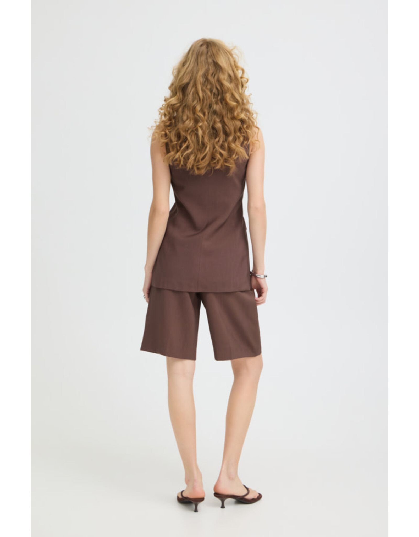 b.young b.young - Essie Waistcoat (French Roast)