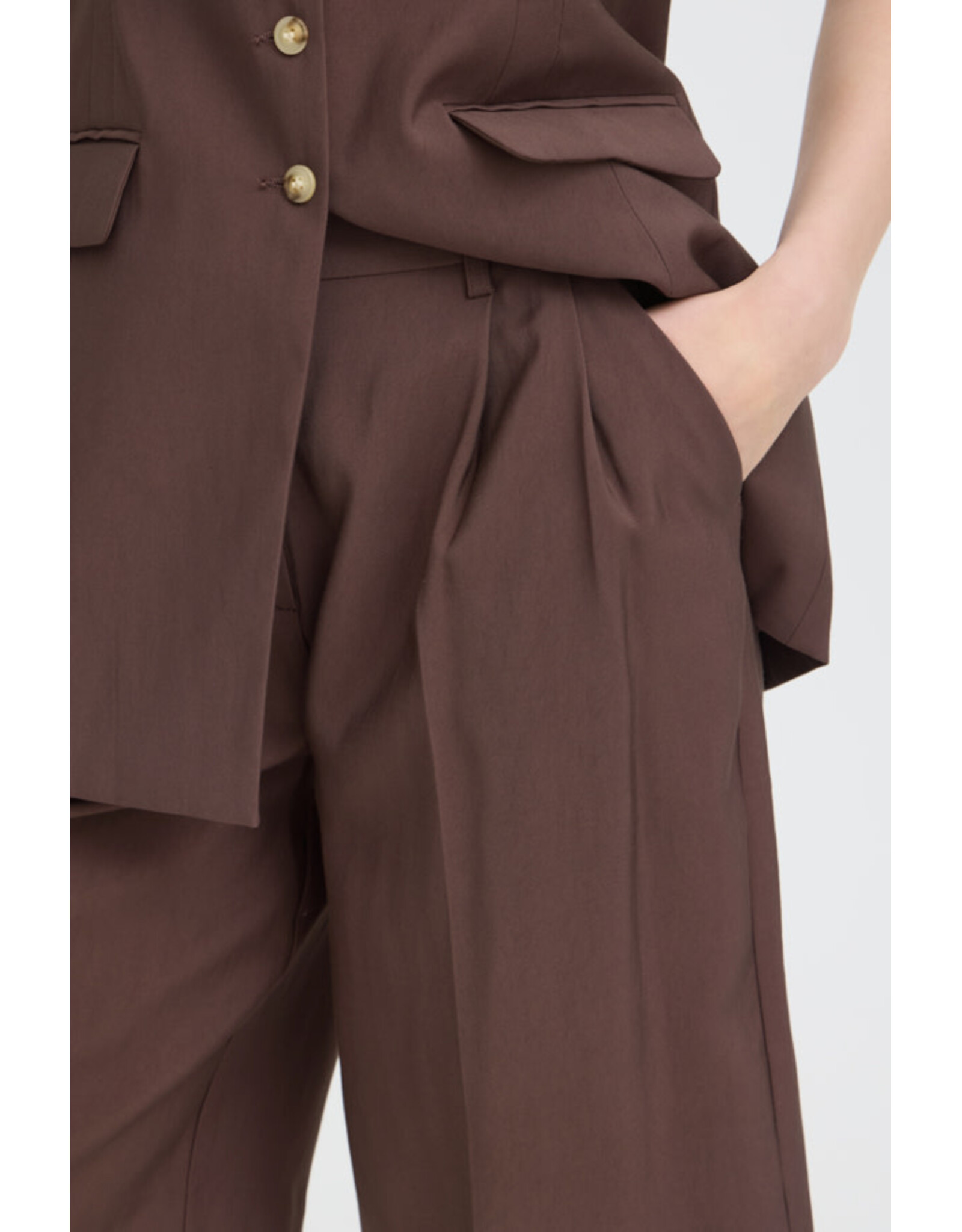 b.young b.young - Essie Bermuda Shorts (French Roast)