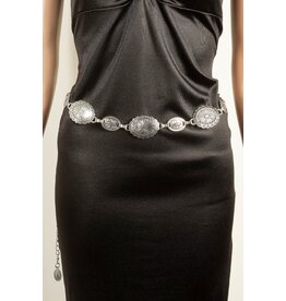 Fame Accessories Western Abstract Pattern Concho Chain Belt (Silver)