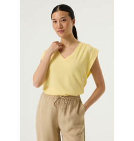 Garcia Garcia - V Neck Tee With Eyelet Trim (Yellow)