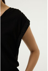 Garcia Garcia - V Neck  Tee With Eyelet Trim (Black)