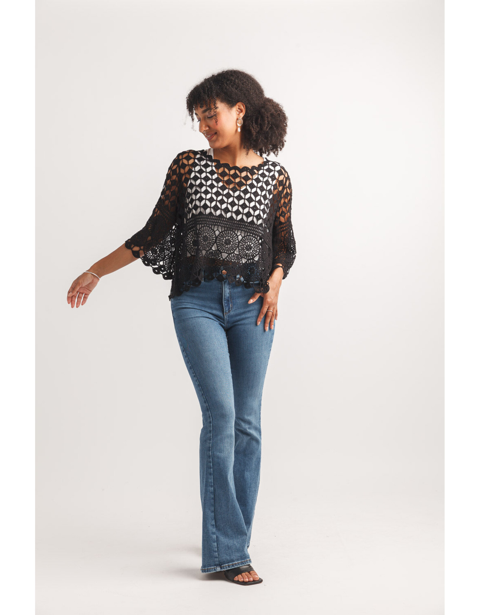 Papillon Papillon - Crochet Lace Pullover (Black)