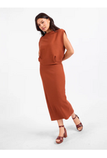 Sadie & Sage Sadie & Sage - Soft Cedar Tapered Knit Top (Rust)