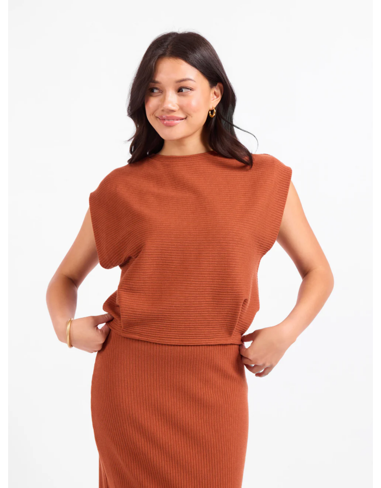 Sadie & Sage Sadie & Sage - Soft Cedar Tapered Knit Top (Rust)
